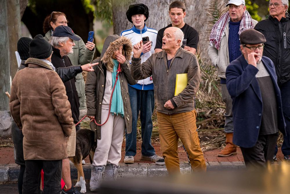 Baboon Ranger Baboon Raiders: In Cape Town, Can Big Primates and People Coexist ...