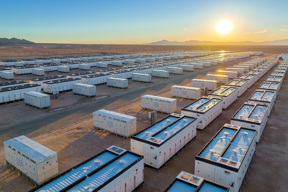 U.S. Solar and Batteries Headed for Record Year