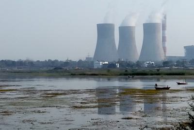 A coal power plant near Nagpur, India.